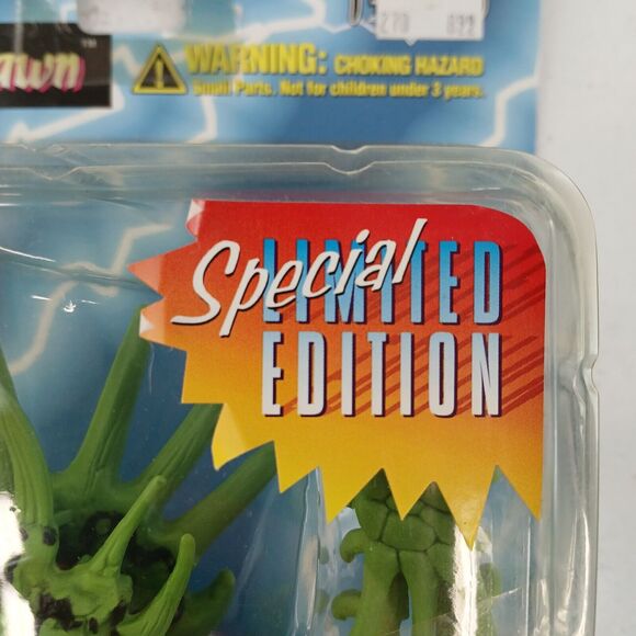 VTG Todd McFarlane Exo-Skeleton Spawn Action Figure 1996 Deluxe Edition ~ Green - Picture 9 of 12